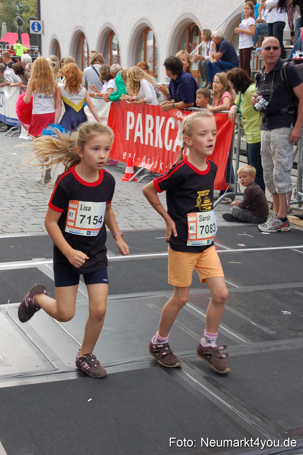 0105 Stadtlauf Neumarkt Bambinilaeufe 200909